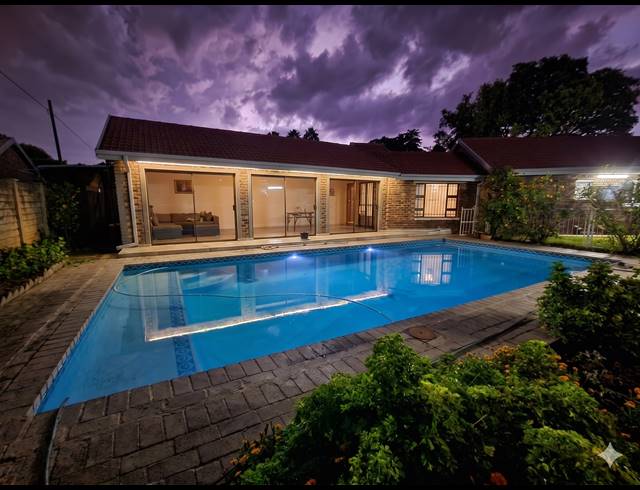 4 BEDROOM HOUSE FOR SALE IN FALCON RIDGE